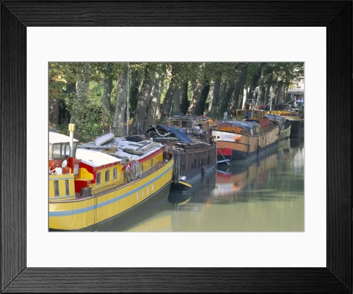 Framed Print : Boulevard de Monplaisir, Canal du Midi, UNESCO World Heritage Site, town of Toulouse Framed Print : Boulevard de Monplaisir, Canal du Midi, UNESCO World Heritage Site, town of Toulouse
