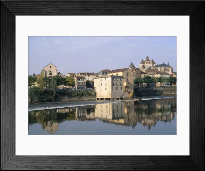 Framed Print : St. James mill and weir on Lot River, town of Cahors, Quercy, Vallee du Lot (Lot Valley) Framed Print : St. James mill and weir on Lot River, town of Cahors, Quercy, Vallee du Lot (Lot Valley)