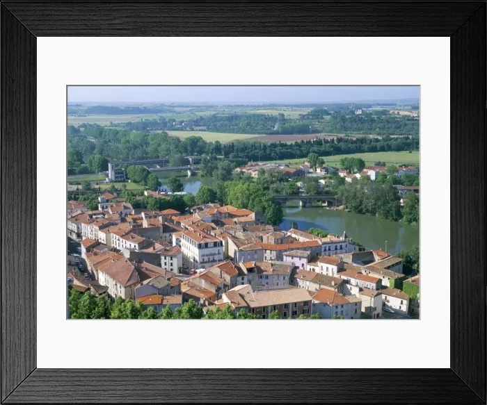 Framed Print : The old town seen from St. Nazaire cathedral, town of Beziers, Herault Framed Print : The old town seen from St. Nazaire cathedral, town of Beziers, Herault