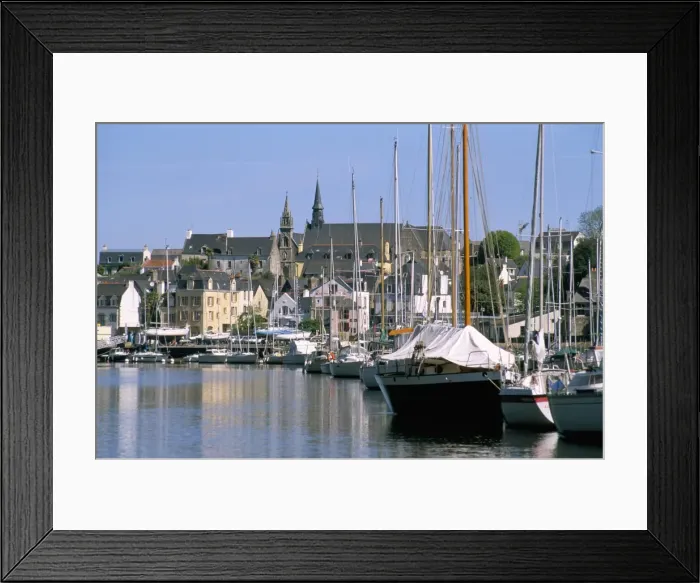 Framed Print : Port and quarter of Saint Goustan, town of Auray, Gulf of Morbihan, Brittany Framed Print : Port and quarter of Saint Goustan, town of Auray, Gulf of Morbihan, Brittany