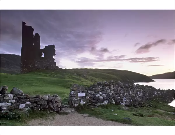 Ardwreck Castle, on the shores of Loch Assynt, Sutherland, Highland region