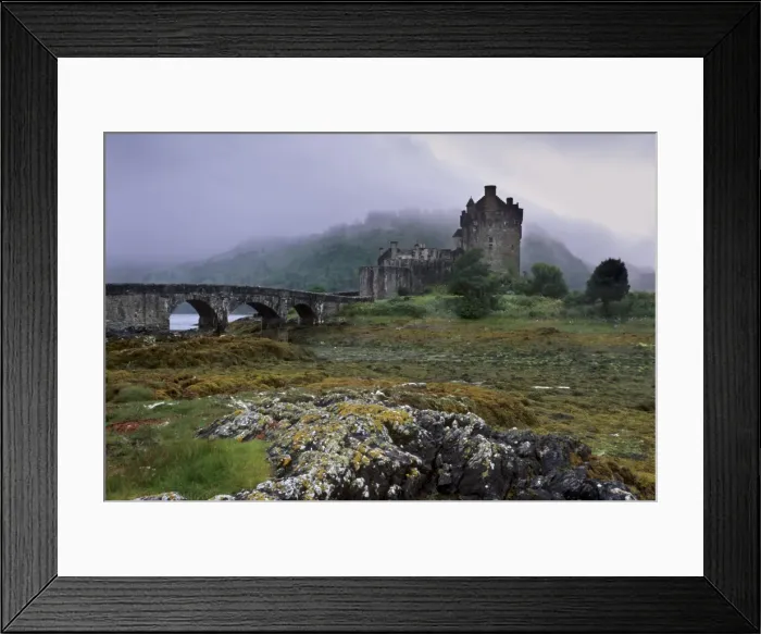 Framed Print : Eilean Donan Castle, standing where three lochs join, Dornie, Highland region Framed Print : Eilean Donan Castle, standing where three lochs join, Dornie, Highland region