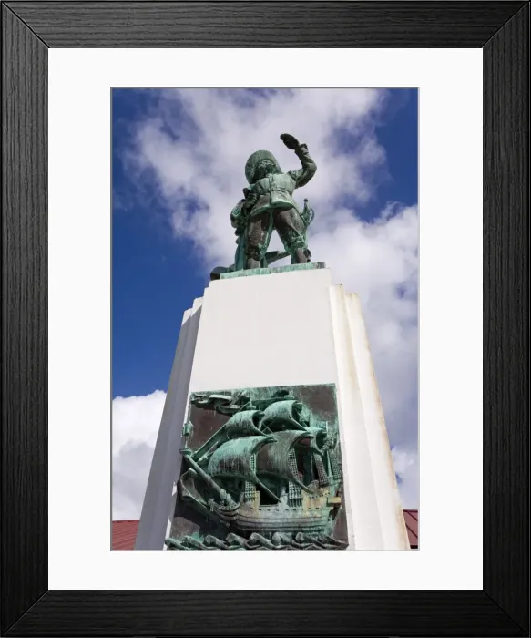 Framed Print : Belain d Esnambuc statue, Craft Market in La Savane Park, Fort-de-France
