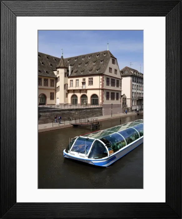 Framed Print : Bateau on canal Framed Print : Bateau on canal