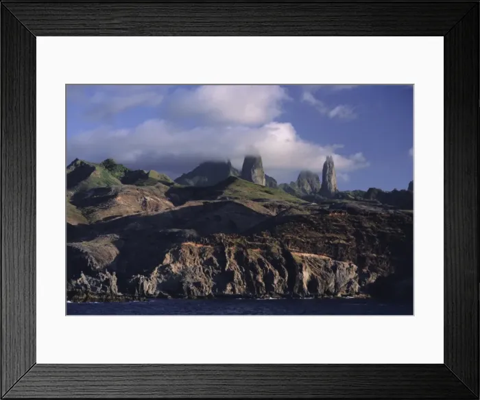 Framed Print : Rocks, Puamau Bay Framed Print : Rocks, Puamau Bay