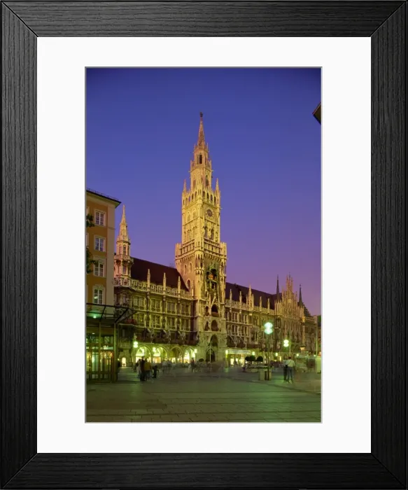 Framed Print : The Town Hall at night in the city of Munich Framed Print : The Town Hall at night in the city of Munich