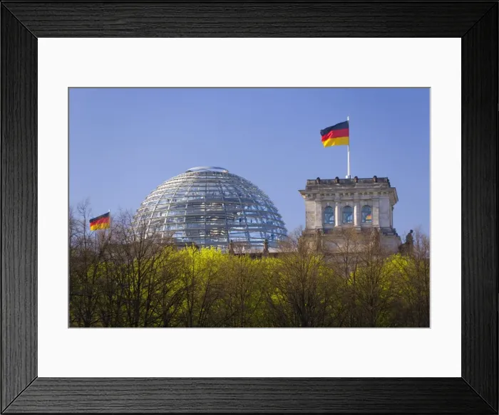 Framed Print : Reichstag (German Parliament building) Framed Print : Reichstag (German Parliament building)