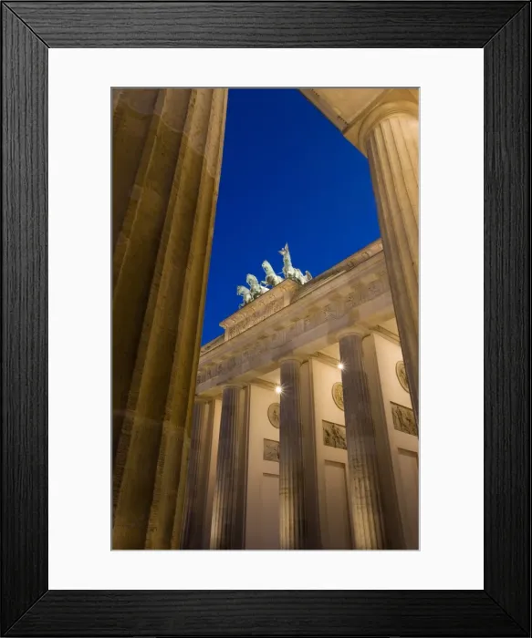 Framed Print : Quadriga on Brandenburger Tor Framed Print : Quadriga on Brandenburger Tor