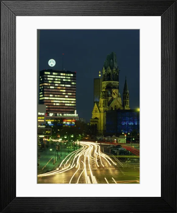 Framed Print : The Kaiser Wilhelm church and surrounding buildings Framed Print : The Kaiser Wilhelm church and surrounding buildings