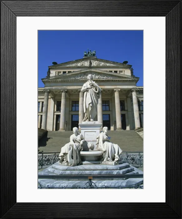 Framed Print : The Schiller monument and Schauspielhaus on the Gendarmenmarkt Framed Print : The Schiller monument and Schauspielhaus on the Gendarmenmarkt