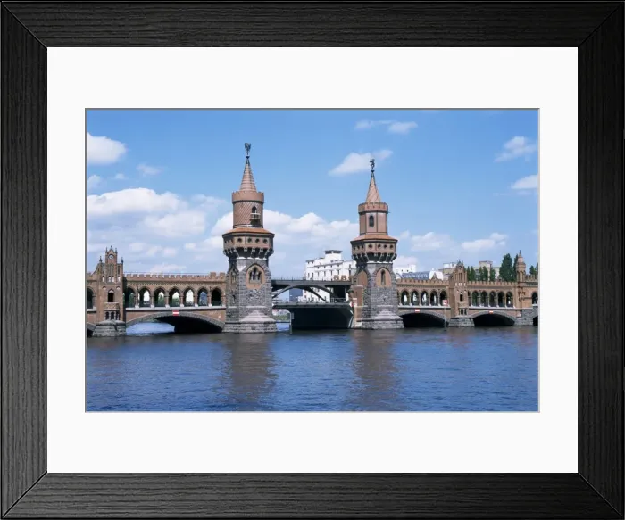 Framed Print : Oberbaum Bridge and river Spree Framed Print : Oberbaum Bridge and river Spree