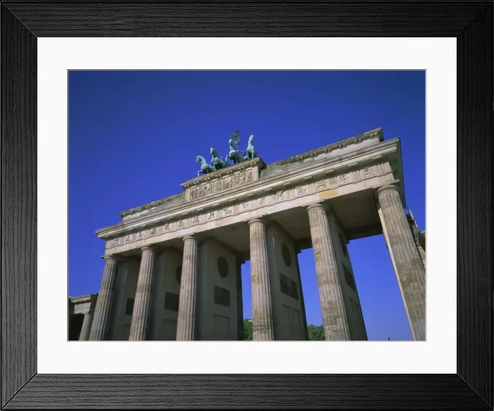 Framed Print : Brandenburg Gate Framed Print : Brandenburg Gate