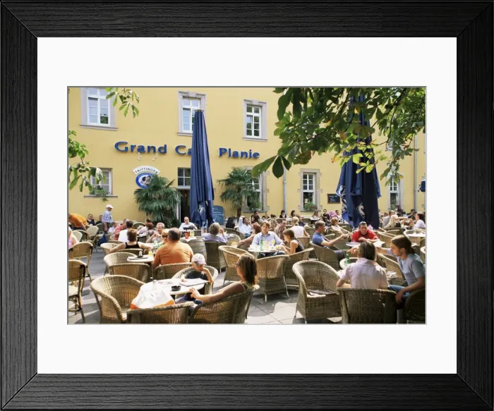 Framed Print : People sitting at an outdoor cafe on Karlsplatz Framed Print : People sitting at an outdoor cafe on Karlsplatz