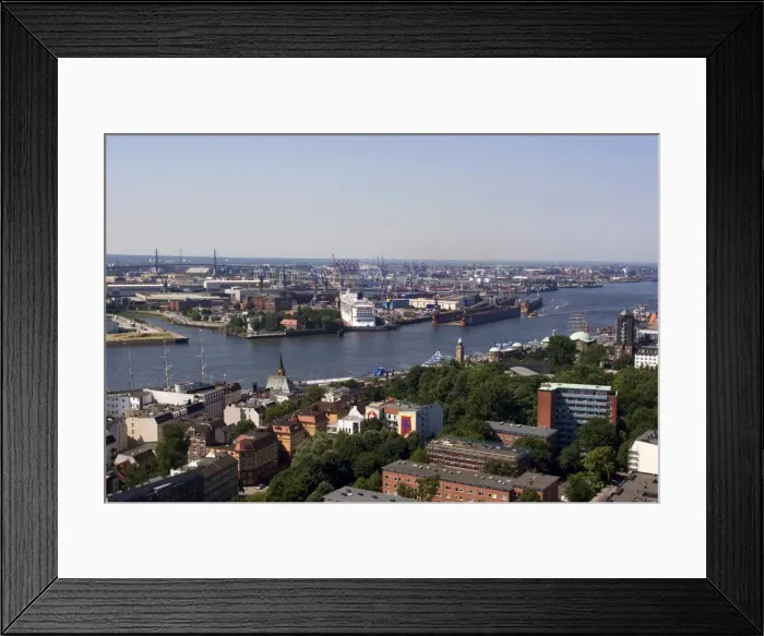 Framed Print : A view over the city and port from Michaeliskirche Framed Print : A view over the city and port from Michaeliskirche