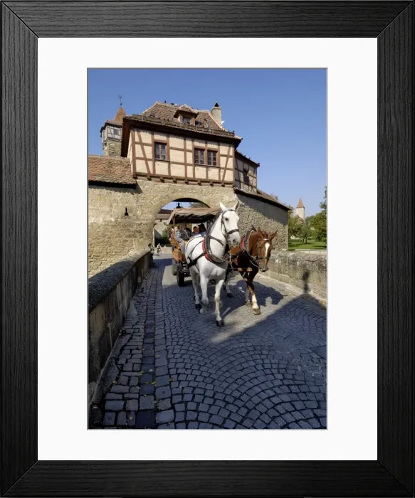 Framed Print : Tourist horse and carriage passing through the Rodertor (Roder Gate) Framed Print : Tourist horse and carriage passing through the Rodertor (Roder Gate)