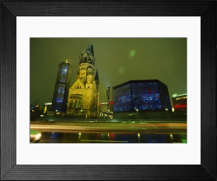 Framed Print : Contrast of the Remembrance Church and the Kaiser Wilhelm Framed Print : Contrast of the Remembrance Church and the Kaiser Wilhelm