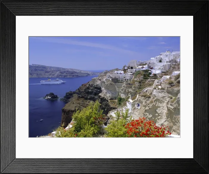 Framed Print : Cruiseship passing the island Framed Print : Cruiseship passing the island