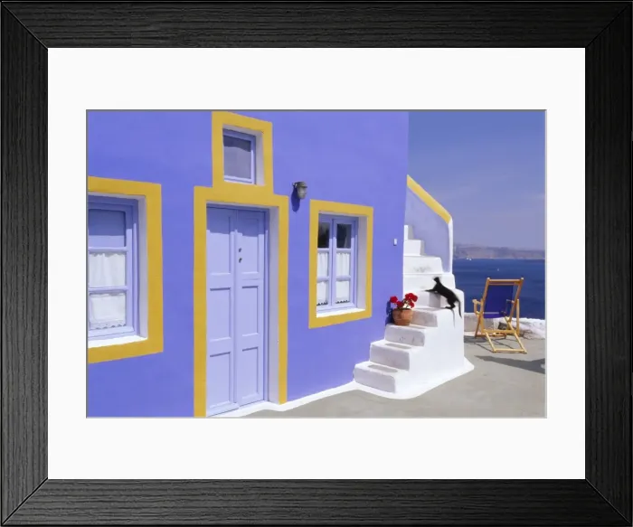 Framed Print : Colourful house in Thira Town Framed Print : Colourful house in Thira Town