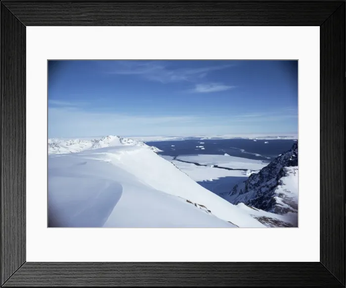 Framed Print : Greenland, Polar Regions Framed Print : Greenland, Polar Regions