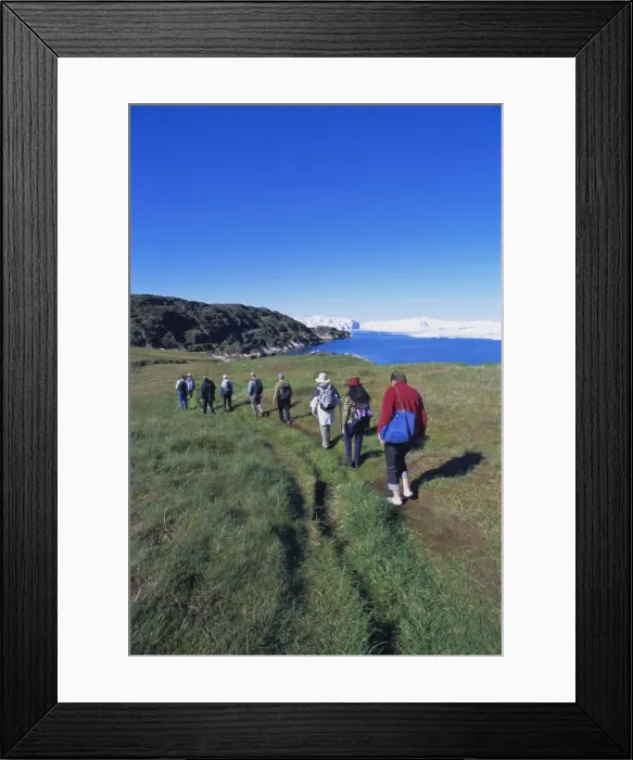 Framed Print : Tourists walking towards the icefjord at Sermermiut Framed Print : Tourists walking towards the icefjord at Sermermiut