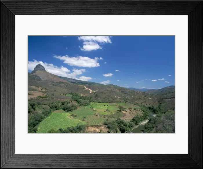 Framed Print : Montagua Valley Framed Print : Montagua Valley