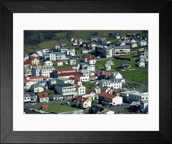 Framed Print : Commercial buildings Framed Print : Commercial buildings