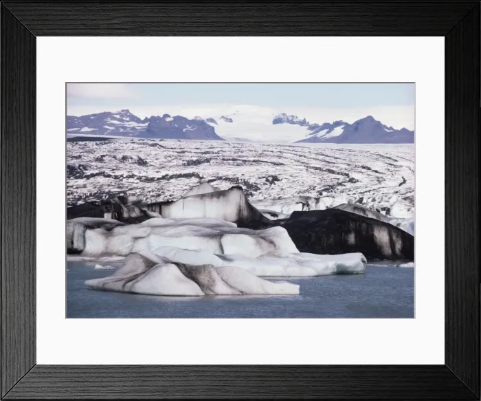 Framed Print : Icebergs on Jokulsa Lake Framed Print : Icebergs on Jokulsa Lake