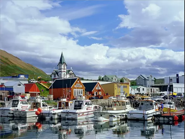 The harbour and quay of Husavik