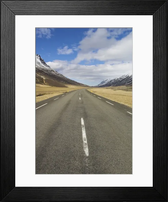 Framed Print : Empty Icelandic road route 1 Framed Print : Empty Icelandic road route 1