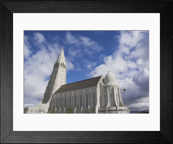 Framed Print : Hallgrimskirkja Framed Print : Hallgrimskirkja