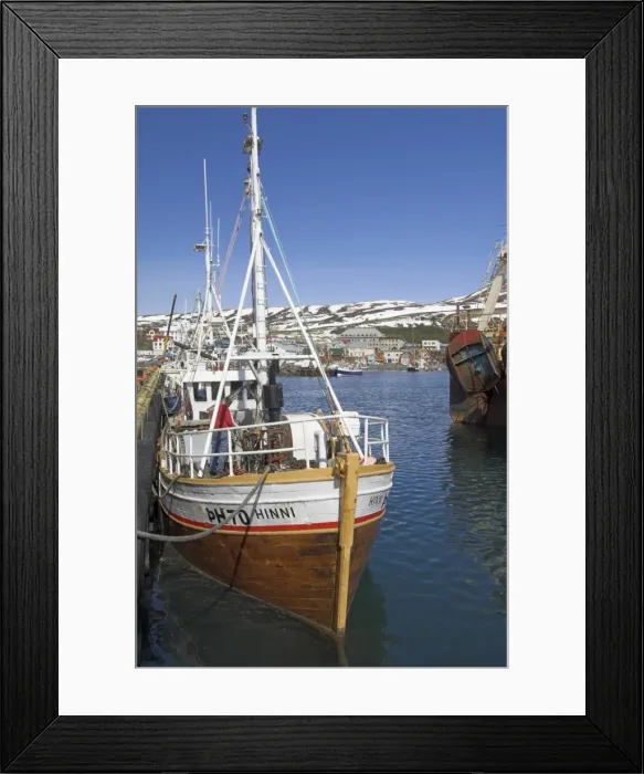 Framed Print : Old trawler in Husavik harbour Framed Print : Old trawler in Husavik harbour
