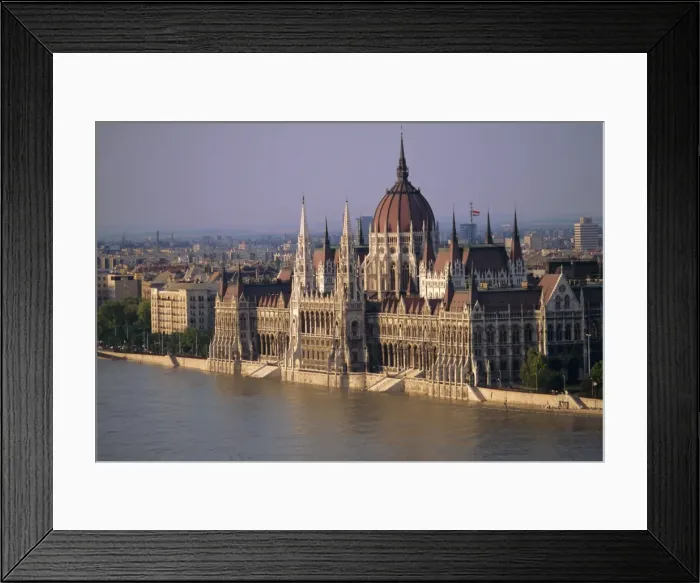 Framed Print : Parliament Buildings and River Danube Framed Print : Parliament Buildings and River Danube