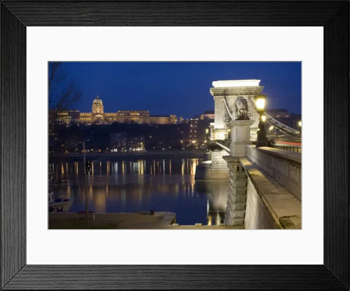 Framed Print : Chain Bridge over the river Danube Framed Print : Chain Bridge over the river Danube