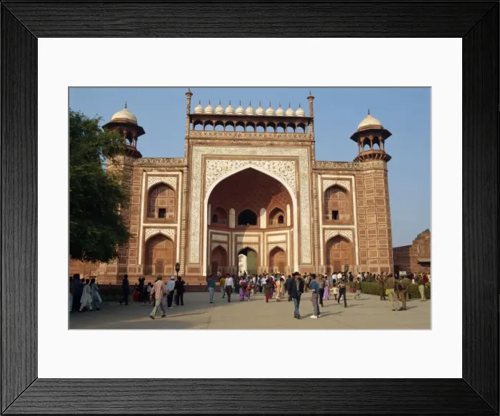 Framed Print : Entrance Gateway to the Taj Mahal Framed Print : Entrance Gateway to the Taj Mahal