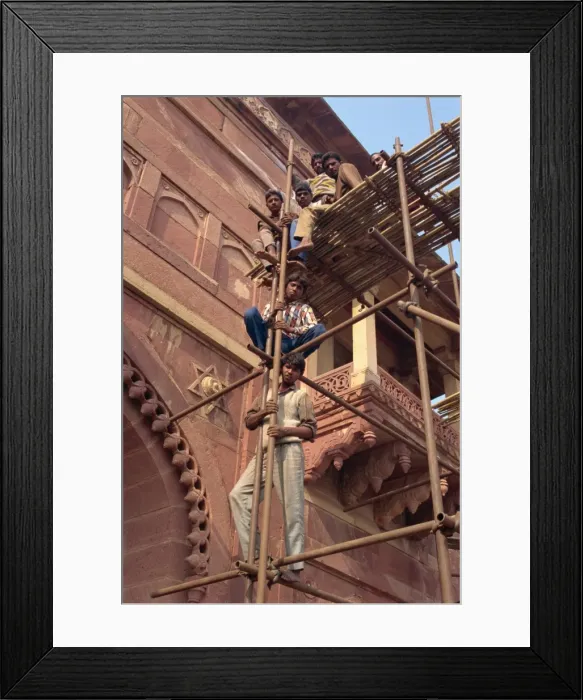 Framed Print : Repairs at Fatehpur Sikri Framed Print : Repairs at Fatehpur Sikri
