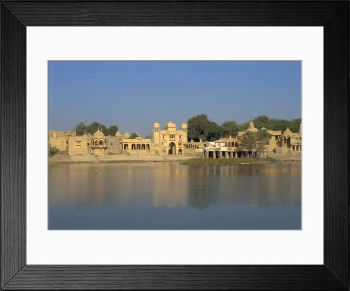 Framed Print : Gadi Sagar (Gadisar Lake) with Tilon ki Pol archway Framed Print : Gadi Sagar (Gadisar Lake) with Tilon ki Pol archway