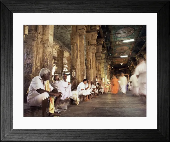Framed Print : Entrance hall (east gate) to the Sri Meenakshi Temple Framed Print : Entrance hall (east gate) to the Sri Meenakshi Temple