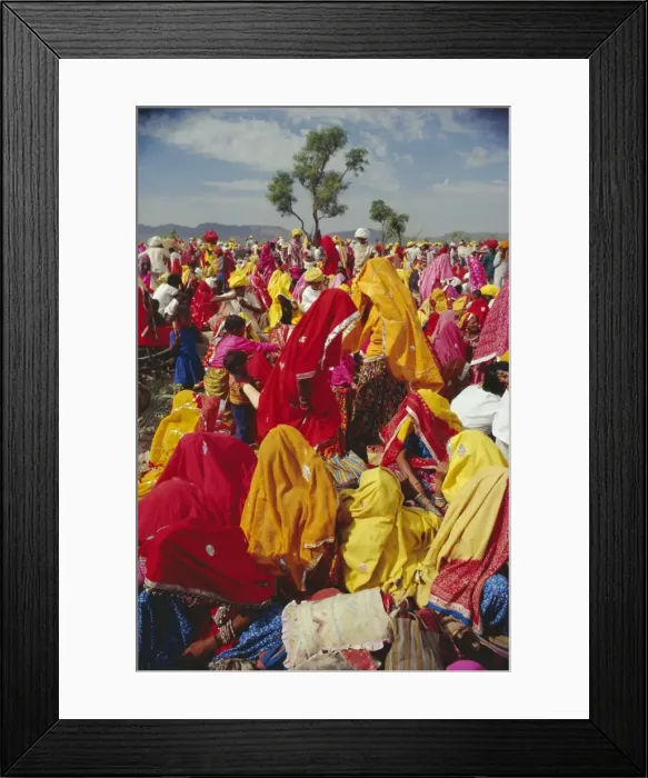 Framed Print : Crowds at the Pushkar Camel Fair Framed Print : Crowds at the Pushkar Camel Fair