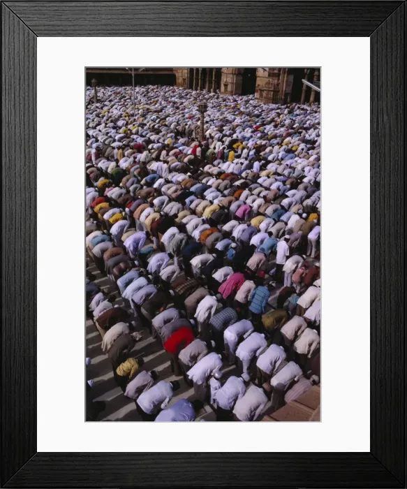 Framed Print : Muslims gather for prayers at the Jama Masjid (Friday Mosque) Framed Print : Muslims gather for prayers at the Jama Masjid (Friday Mosque)