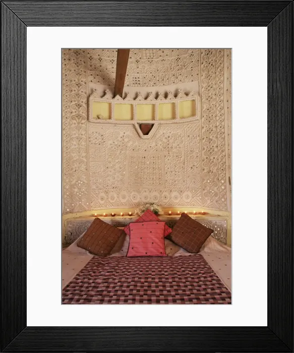 Framed Print : Raised mud reliefs inlaid with mirror on the walls Framed Print : Raised mud reliefs inlaid with mirror on the walls