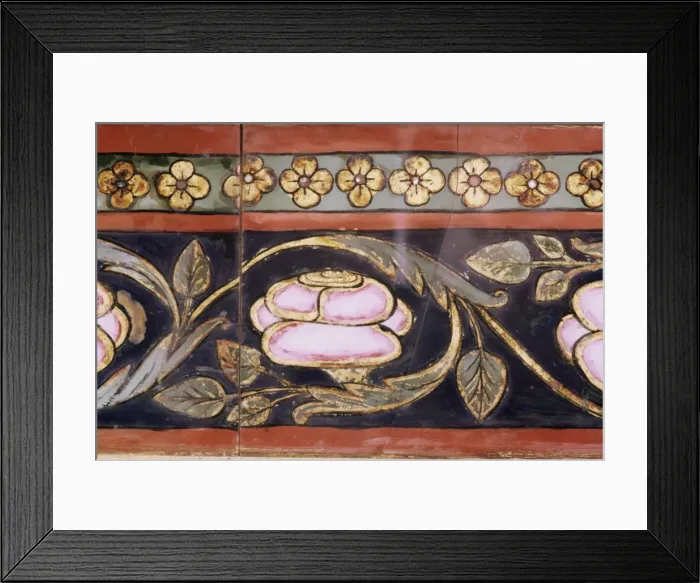 Framed Print : Decorative detail in the Sheesh Mahal (Mirrored Hall) Framed Print : Decorative detail in the Sheesh Mahal (Mirrored Hall)