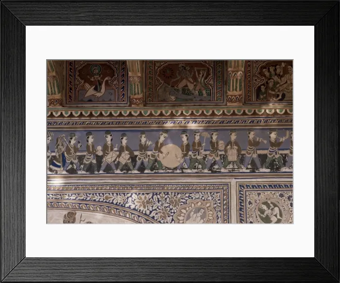 Framed Print : Detail of the fine plaster work in the Sheesh Mahal Framed Print : Detail of the fine plaster work in the Sheesh Mahal