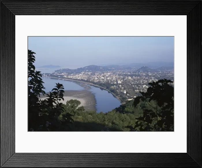 Framed Print : The Brahmaputra River at Gawuhati Framed Print : The Brahmaputra River at Gawuhati