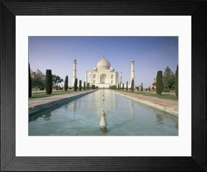 Framed Print : The Taj Mahal Framed Print : The Taj Mahal