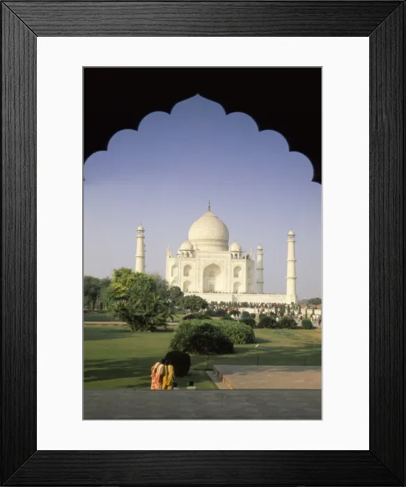 Framed Print : The Taj Mahal through ornate archway Framed Print : The Taj Mahal through ornate archway