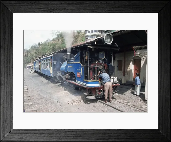 Framed Print : Toy train from Darjeeling to plains refuelling at Goom station Framed Print : Toy train from Darjeeling to plains refuelling at Goom station
