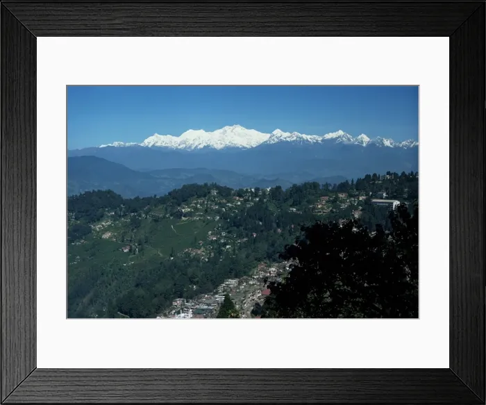 Framed Print : Kanchenjunga massif seen from Tiger Hill Framed Print : Kanchenjunga massif seen from Tiger Hill