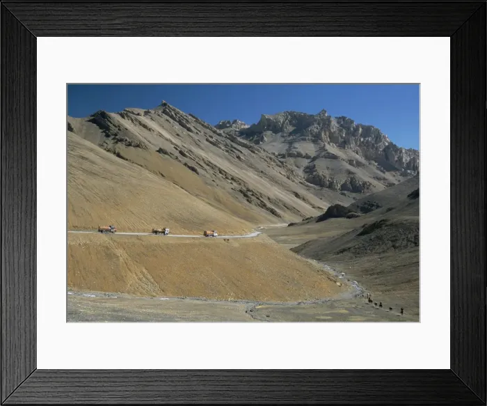 Framed Print : Trucks on the Lachalang Pass