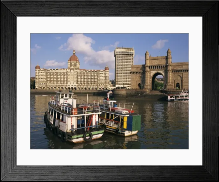 Framed Print : Gateway to India and the Taj Mahal Hotel Framed Print : Gateway to India and the Taj Mahal Hotel