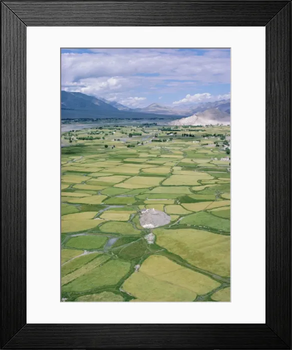 Framed Print : The Indus Valley from the monastery at Thikse (Tikse) Framed Print : The Indus Valley from the monastery at Thikse (Tikse)